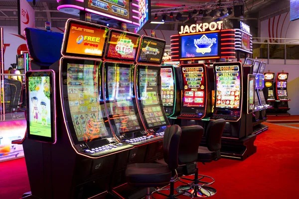 Colok Jitu number prediction interface showing result display and payout table